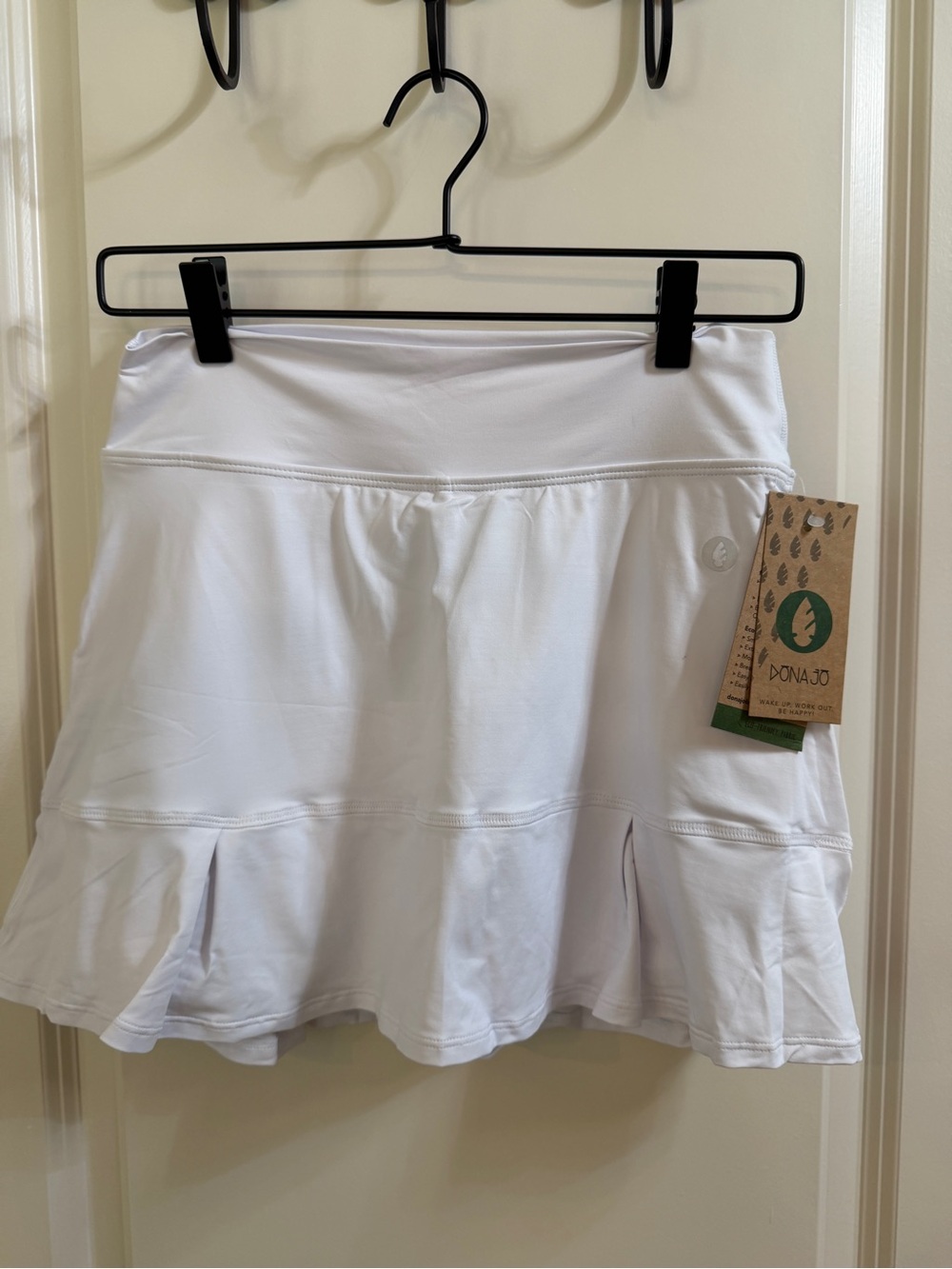 Donajo Women's White A-Line Tennis Skirt with Flounce